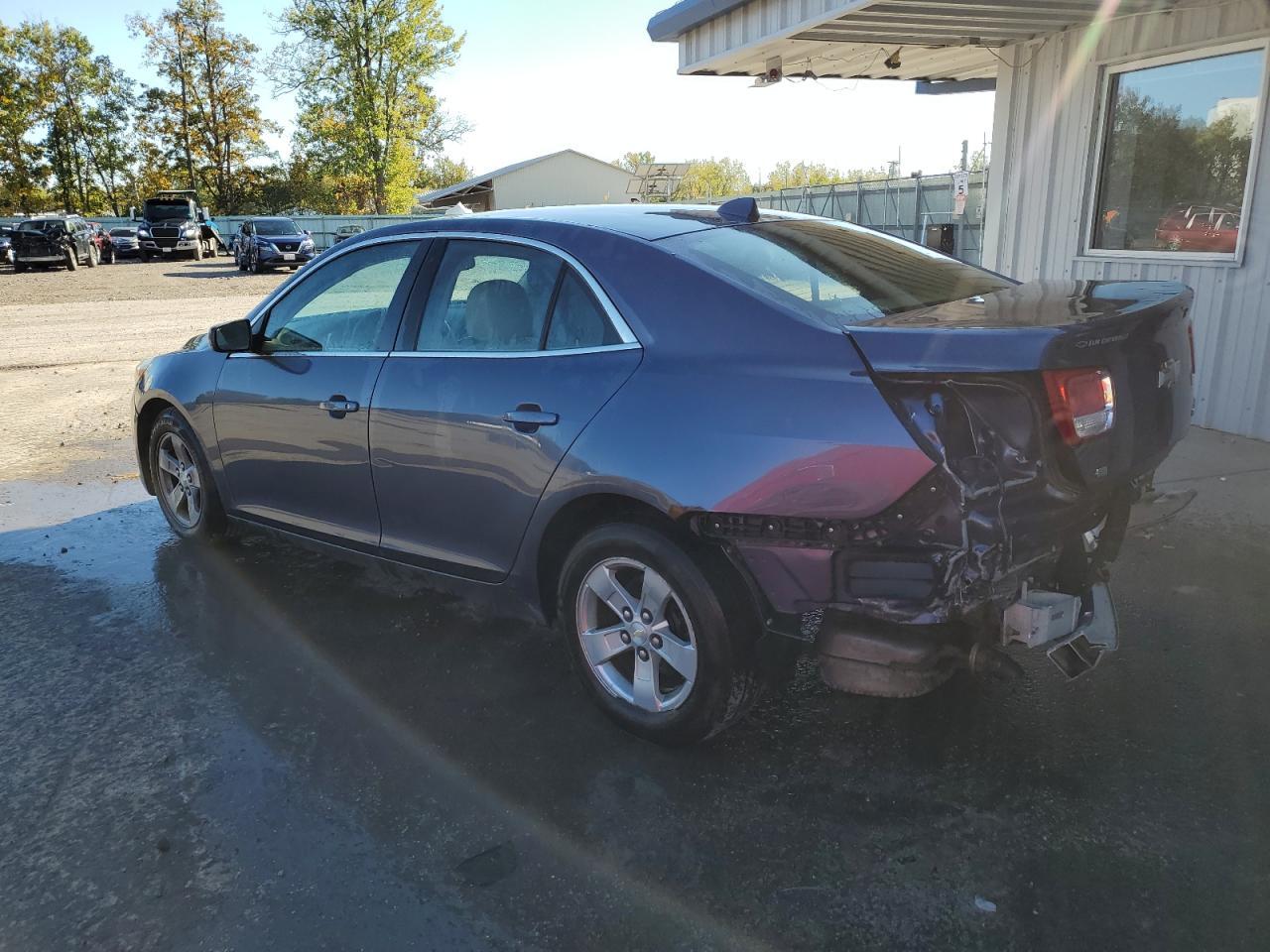 2014 Chevrolet Malibu 1Lt - Фото 2