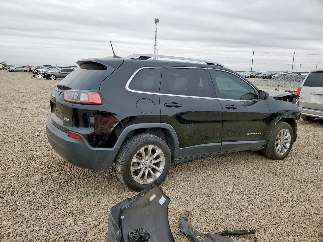 2019 Jeep Cherokee Latitude - Фото 3