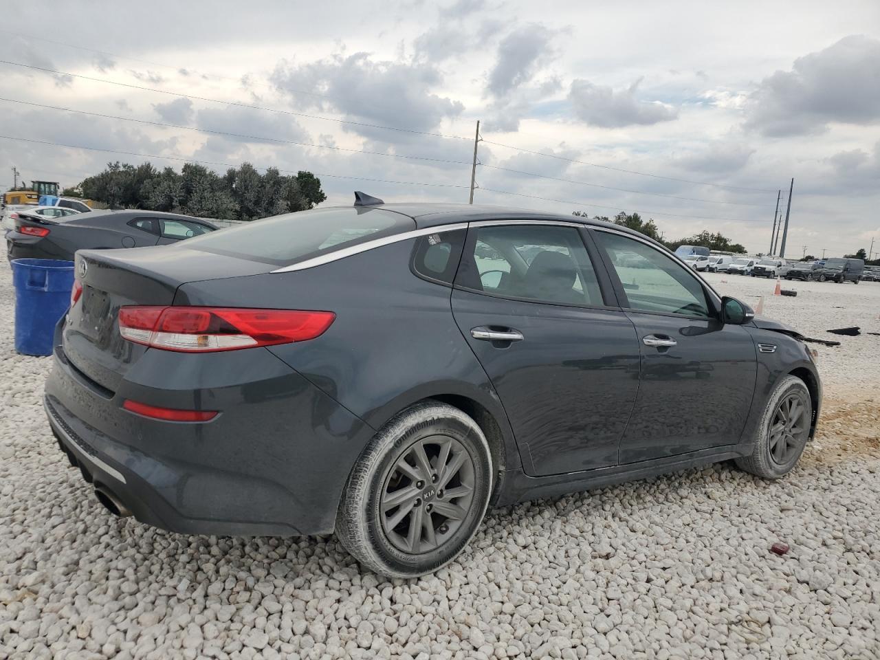 2020 Kia Optima Lx - Image 3