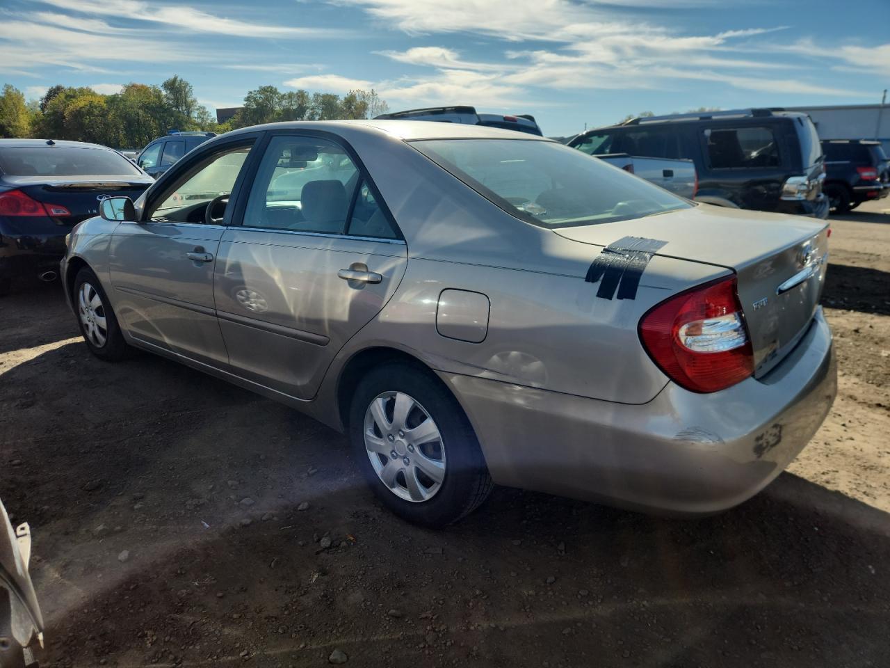2003 Toyota Camry Le - Фото 2