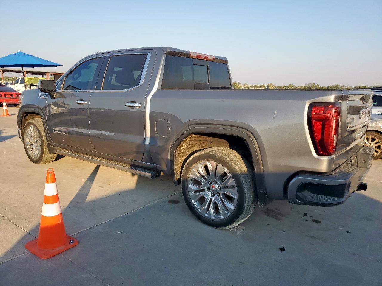 2020 GMC Sierra K1500 Denali - Image 2
