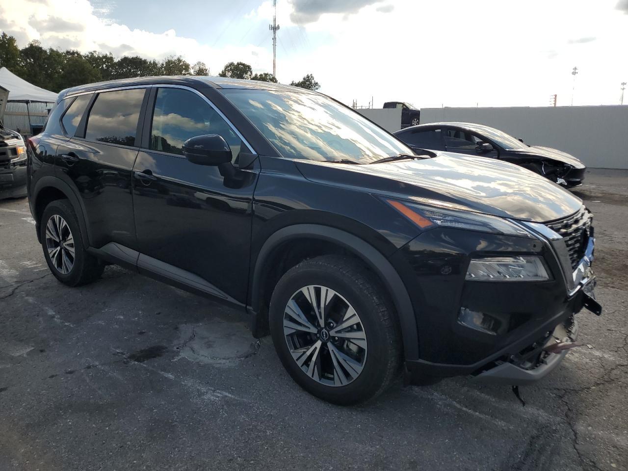 2023 Nissan Rogue Sv - Фото 4
