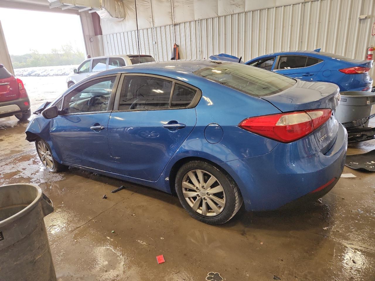 2014 Kia Forte Lx - Image 2