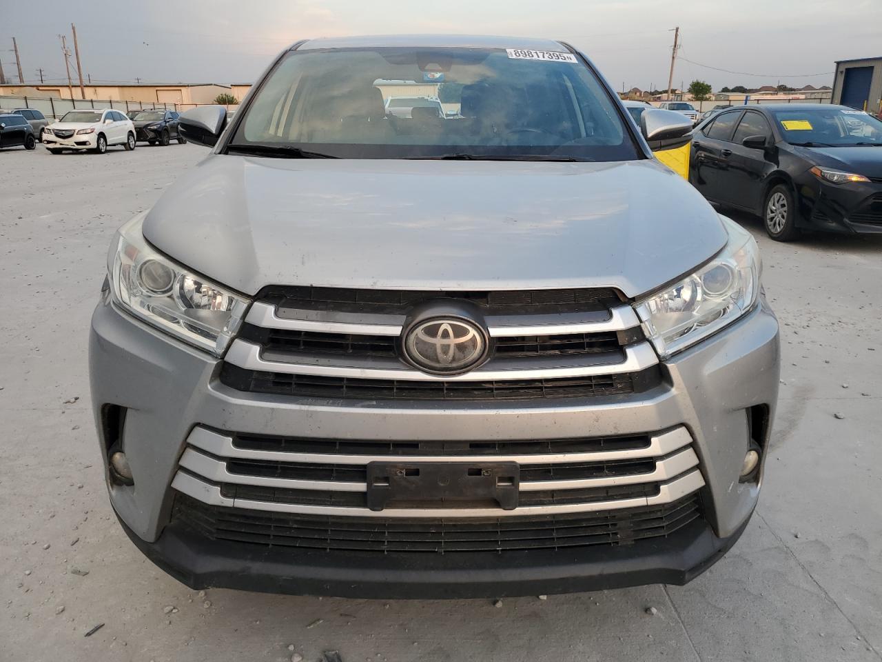 2018 Toyota Highlander Le - Фото 5