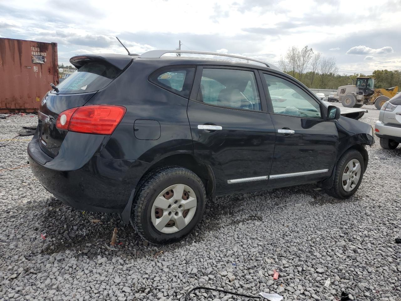 2015 Nissan Rogue Select S - Image 3