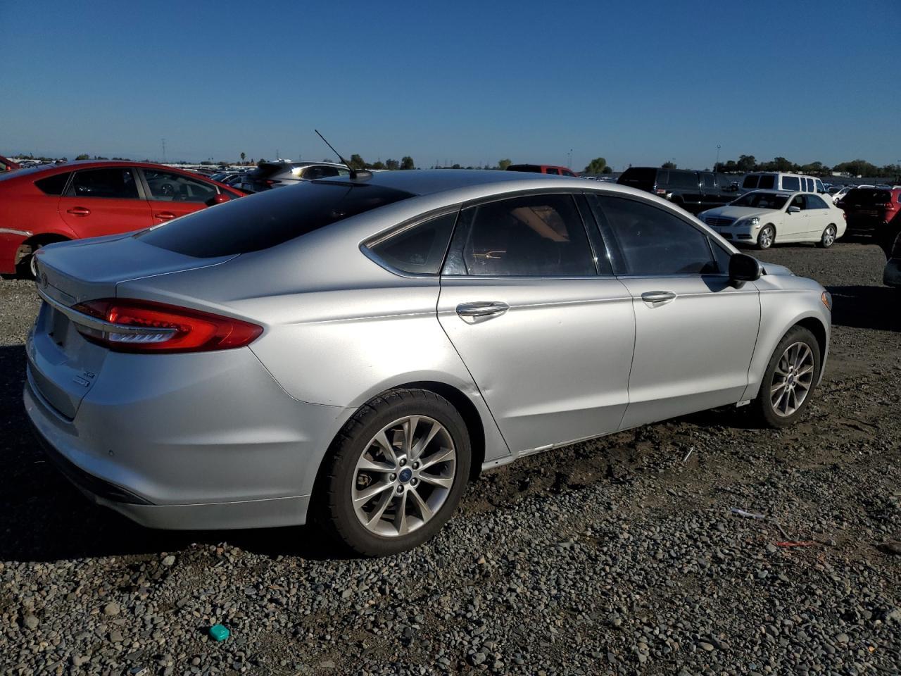 2017 Ford Fusion Se - Фото 3