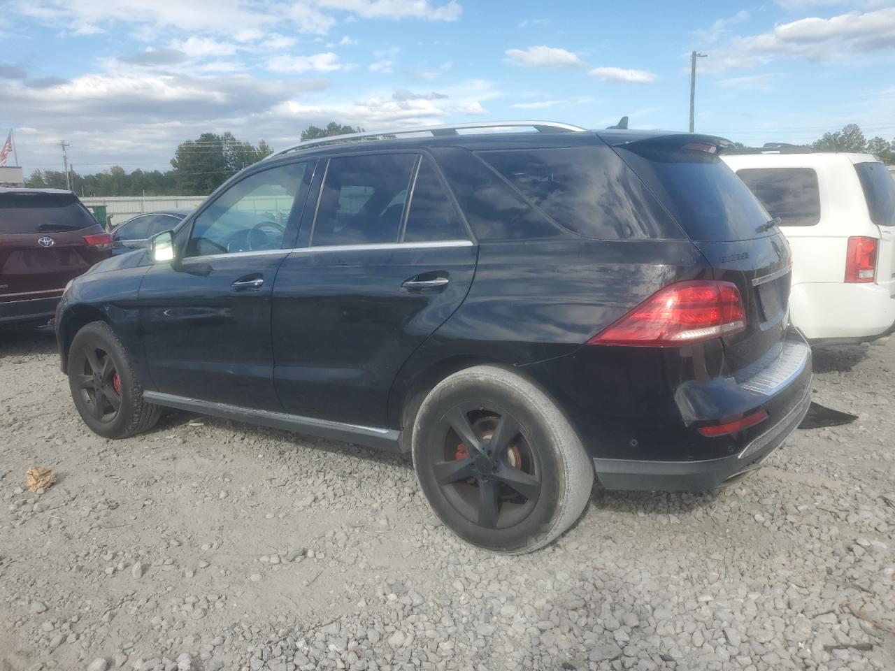 2017 Mercedes-Benz Gle 350 - Image 2