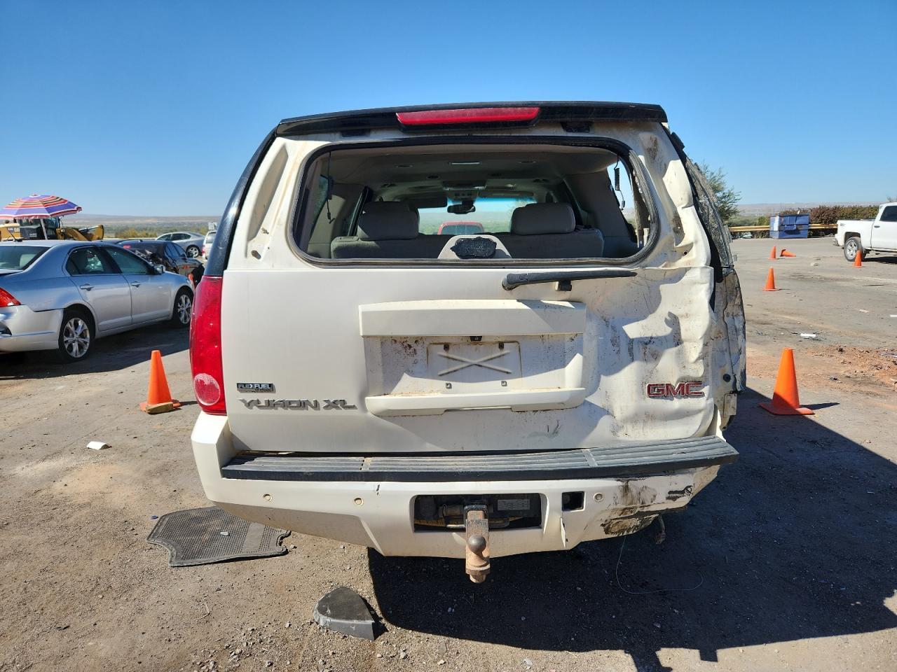 2008 GMC Yukon Xl K1500 - Image 6
