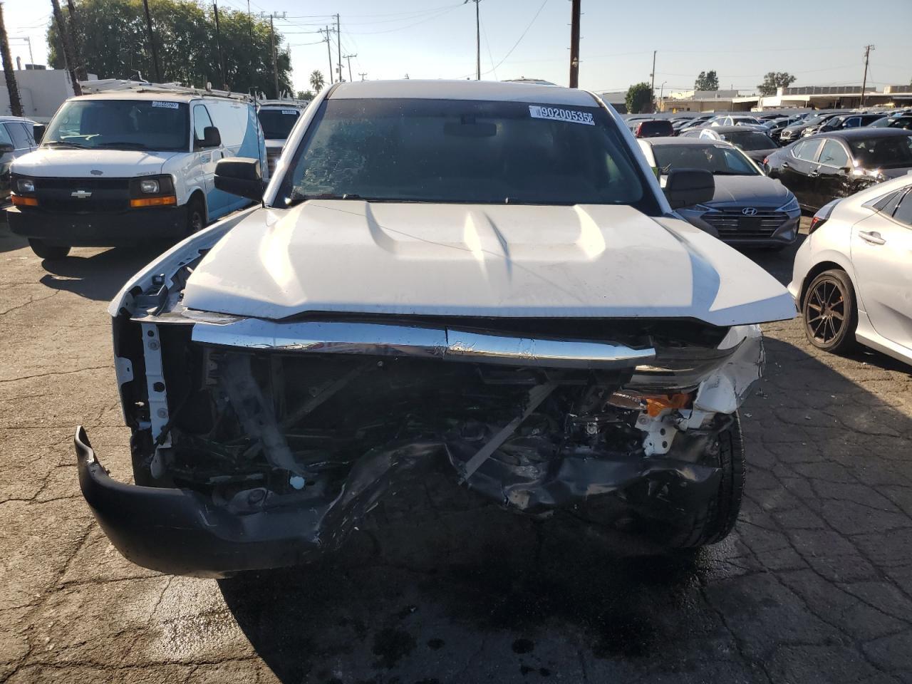 2018 Chevrolet Silverado C1500 - Фото 5