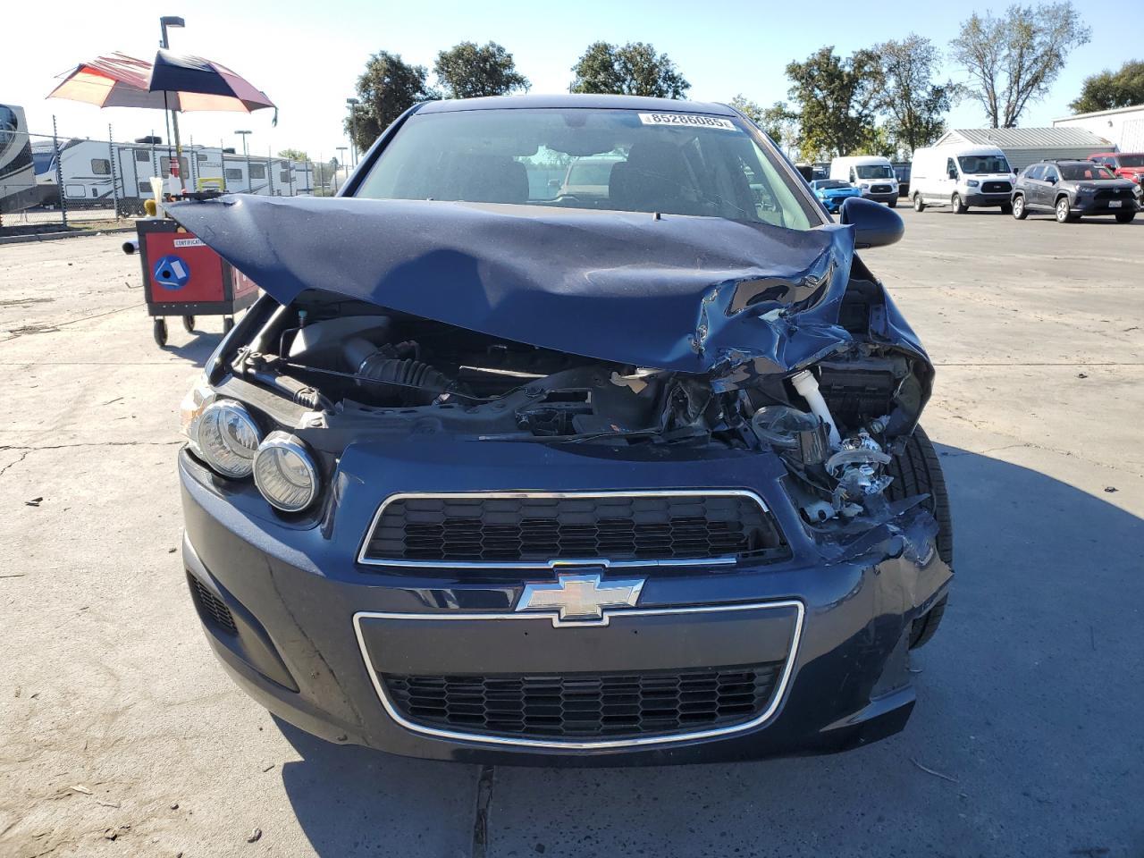2016 Chevrolet Sonic Lt - Фото 5
