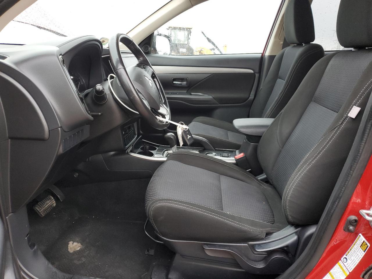 2017 Mitsubishi Outlander Se - Фото 7