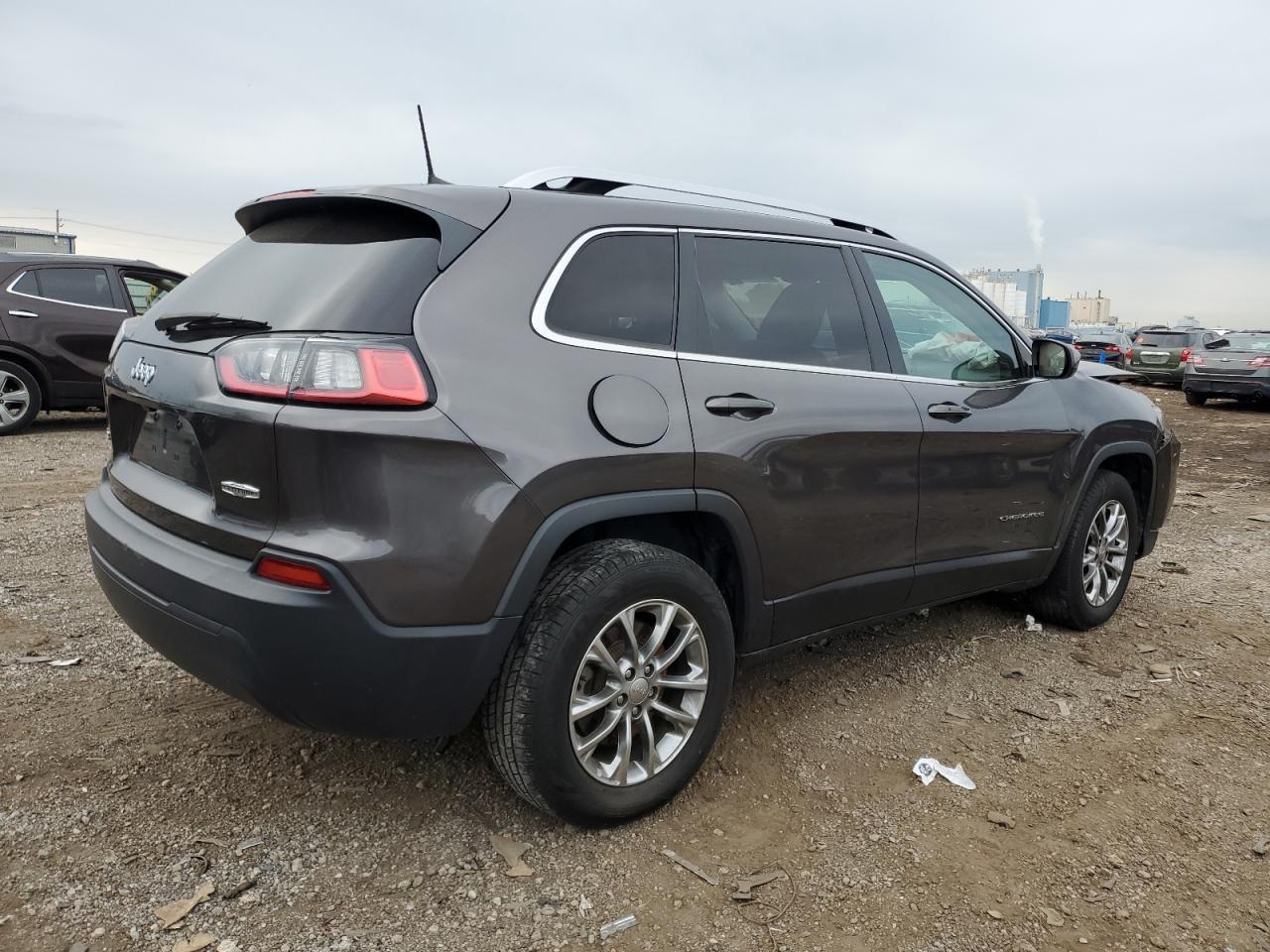 2019 Jeep Cherokee Latitude Plus - Фото 3