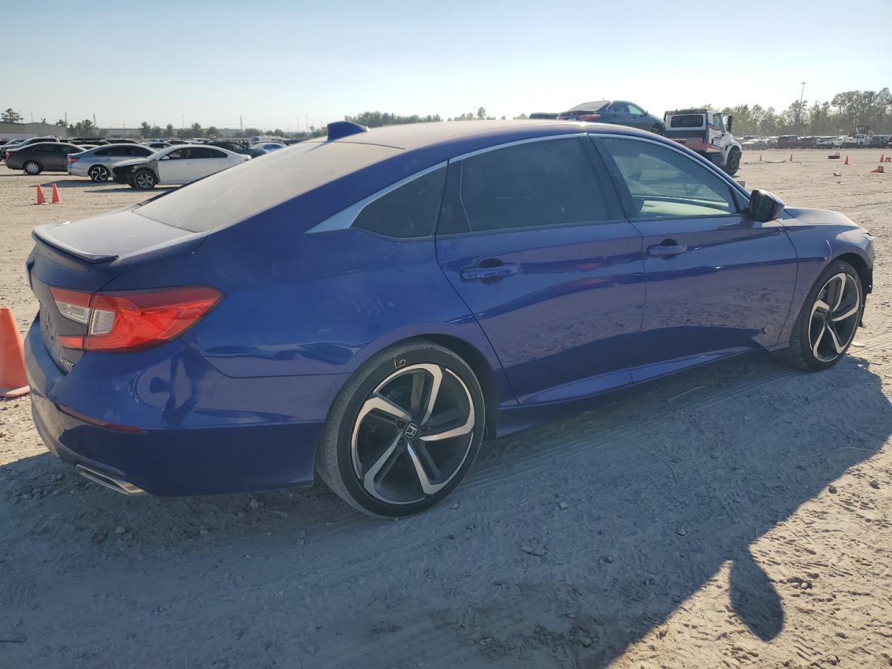 2019 Honda Accord Sport - Фото 3