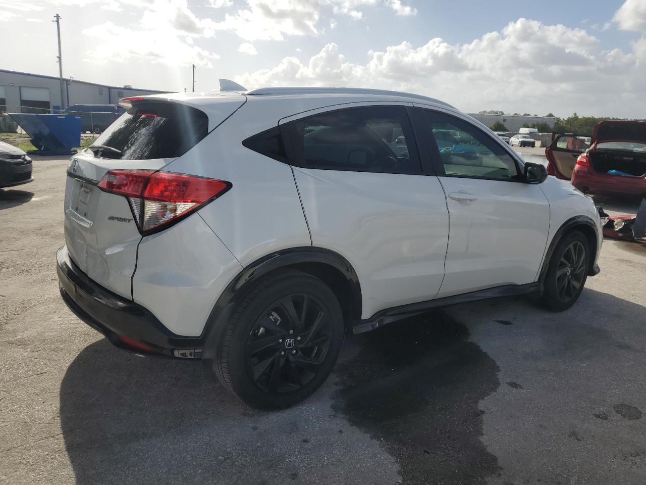 2022 Honda Hr-V Sport - Image 3