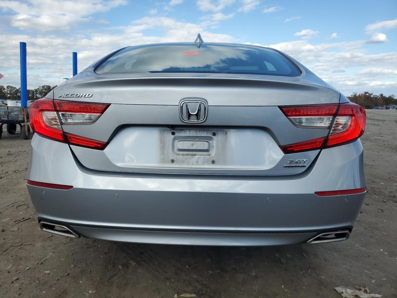 2019 Honda Accord Touring - Фото 6