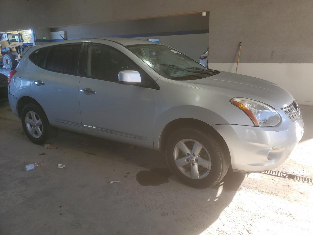 2013 Nissan Rogue S - Image 4