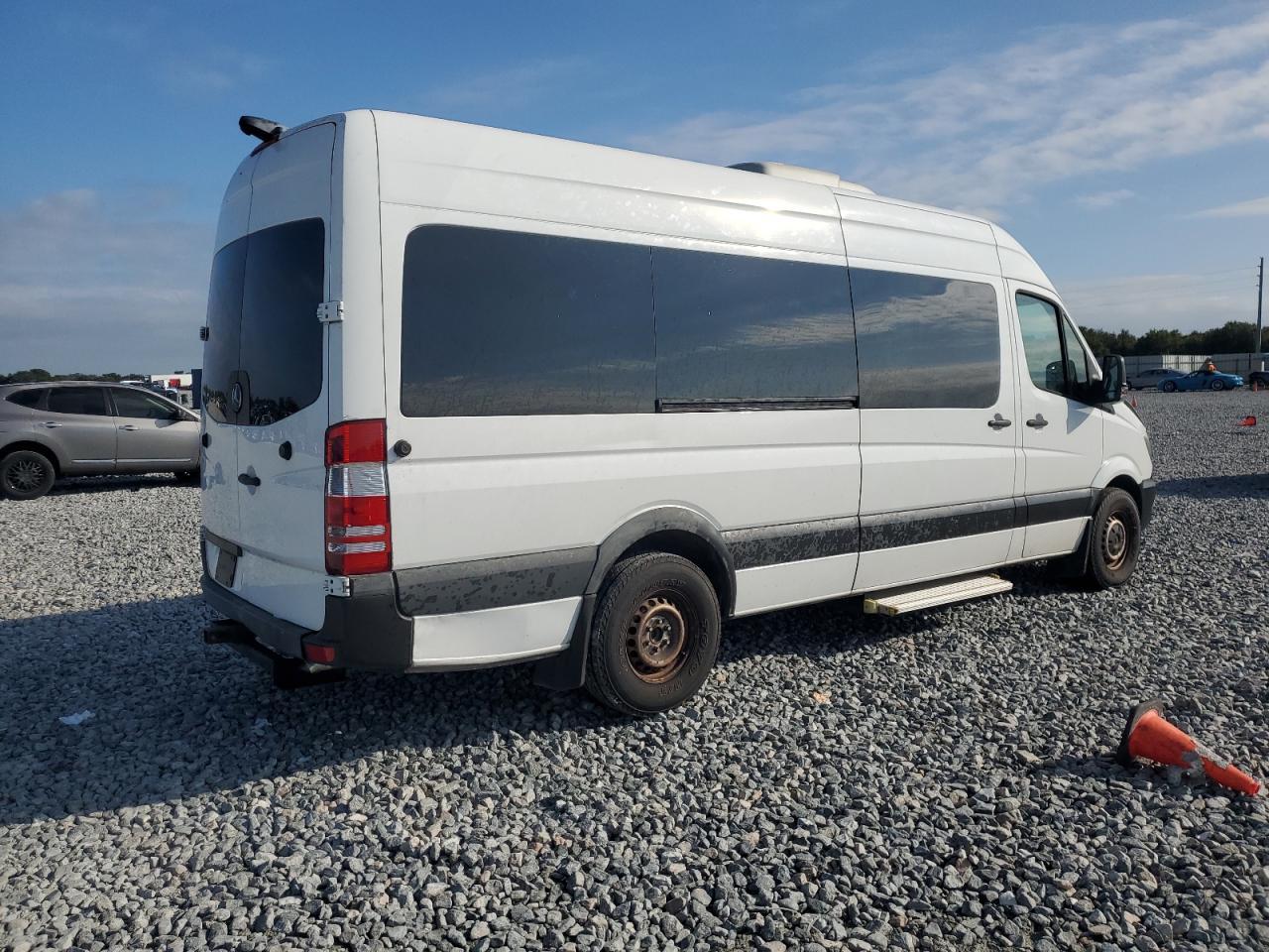 2018 Mercedes-Benz Sprinter 2500 - Фото 3