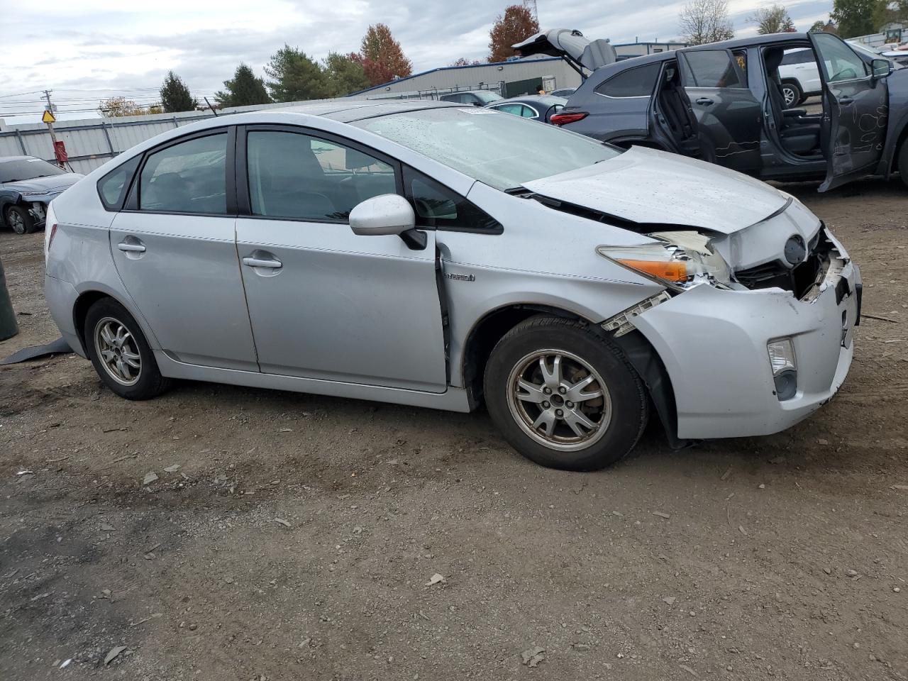 2011 Toyota Prius - Фото 4