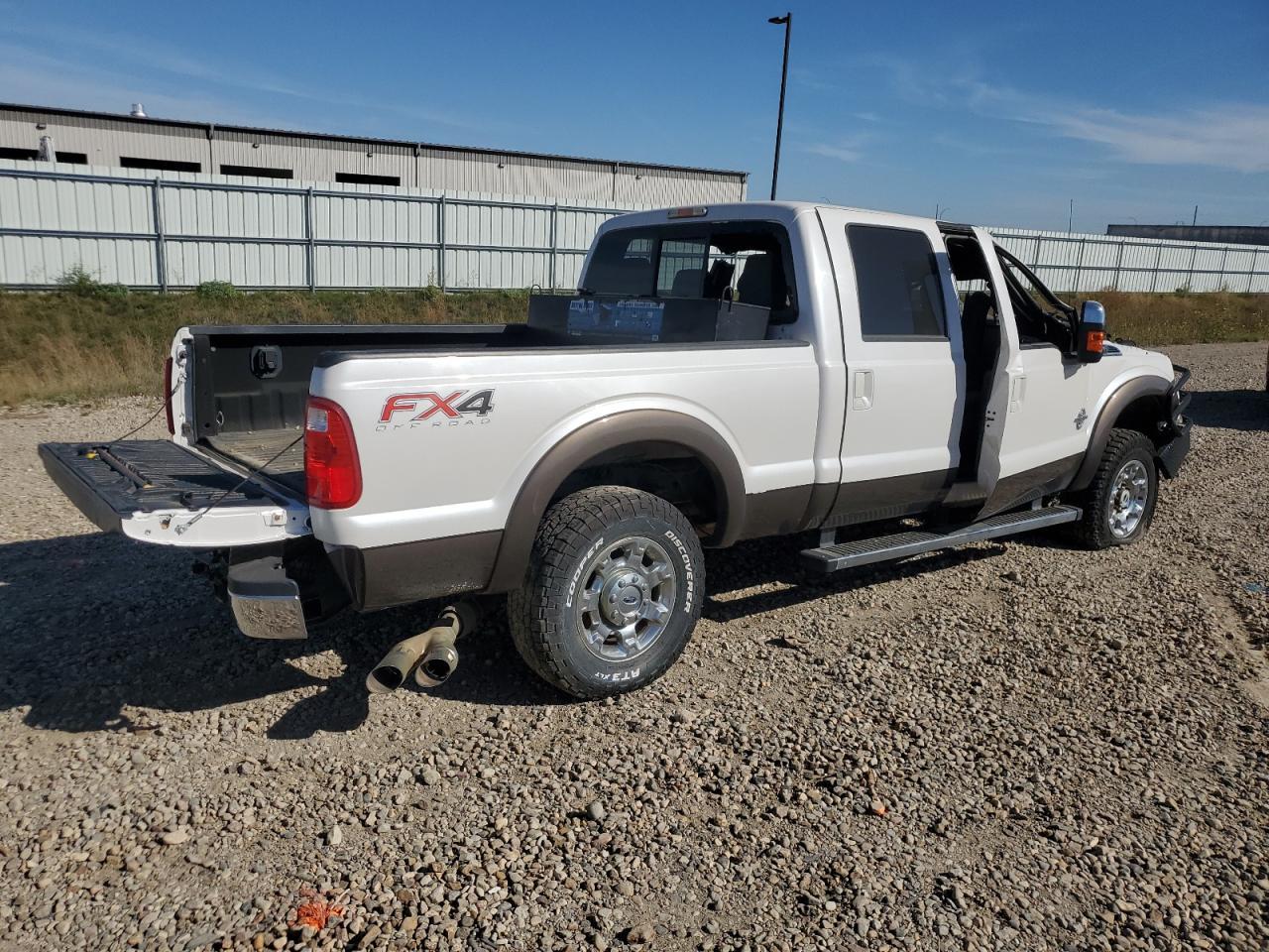 2016 Ford F250 Super Duty - Image 3