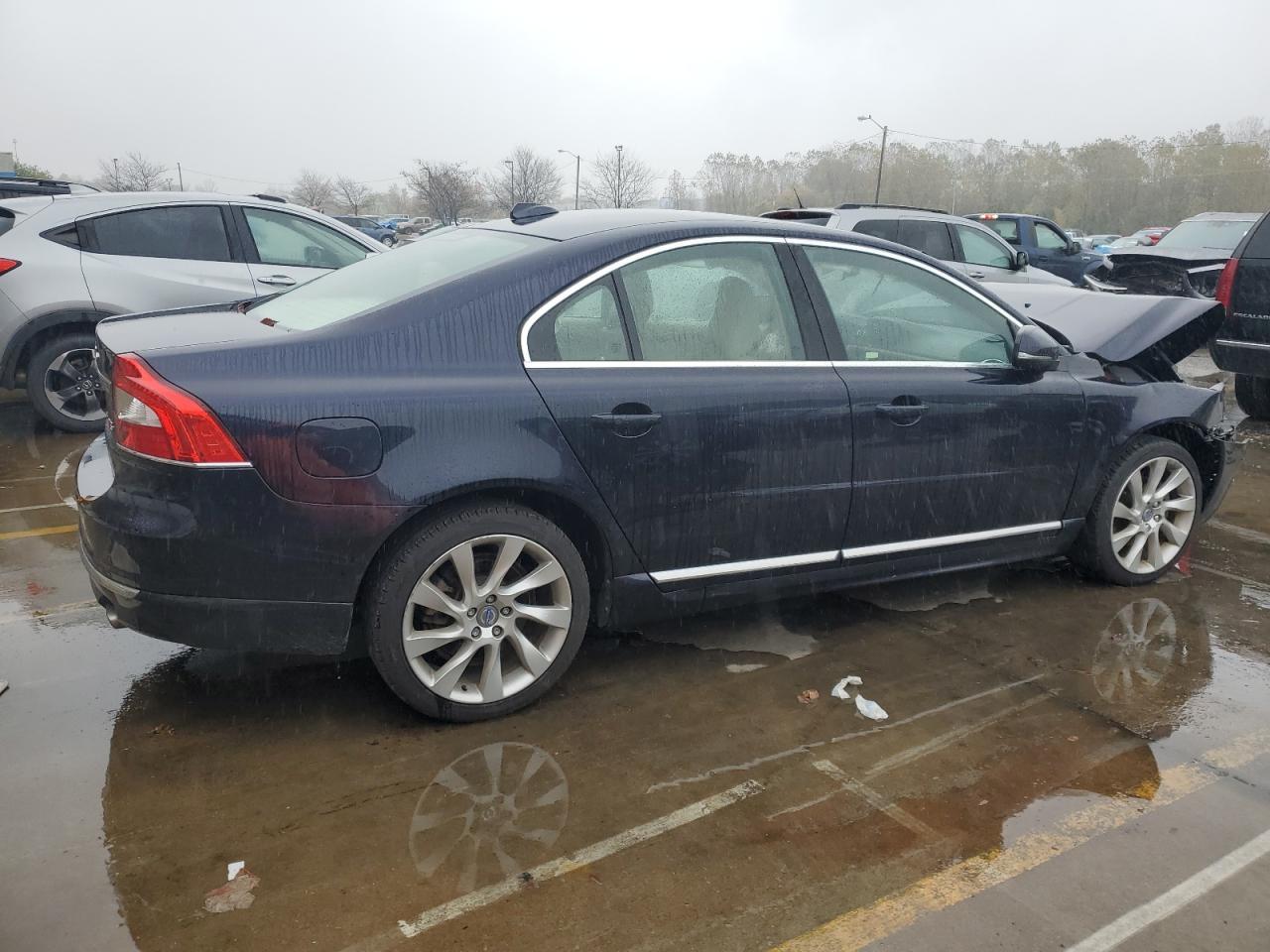 2016 Volvo S80 Premier - Image 3
