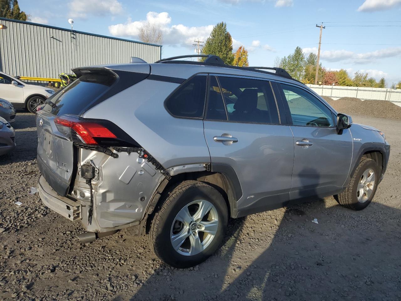 2021 Toyota Rav4 Le - Фото 3