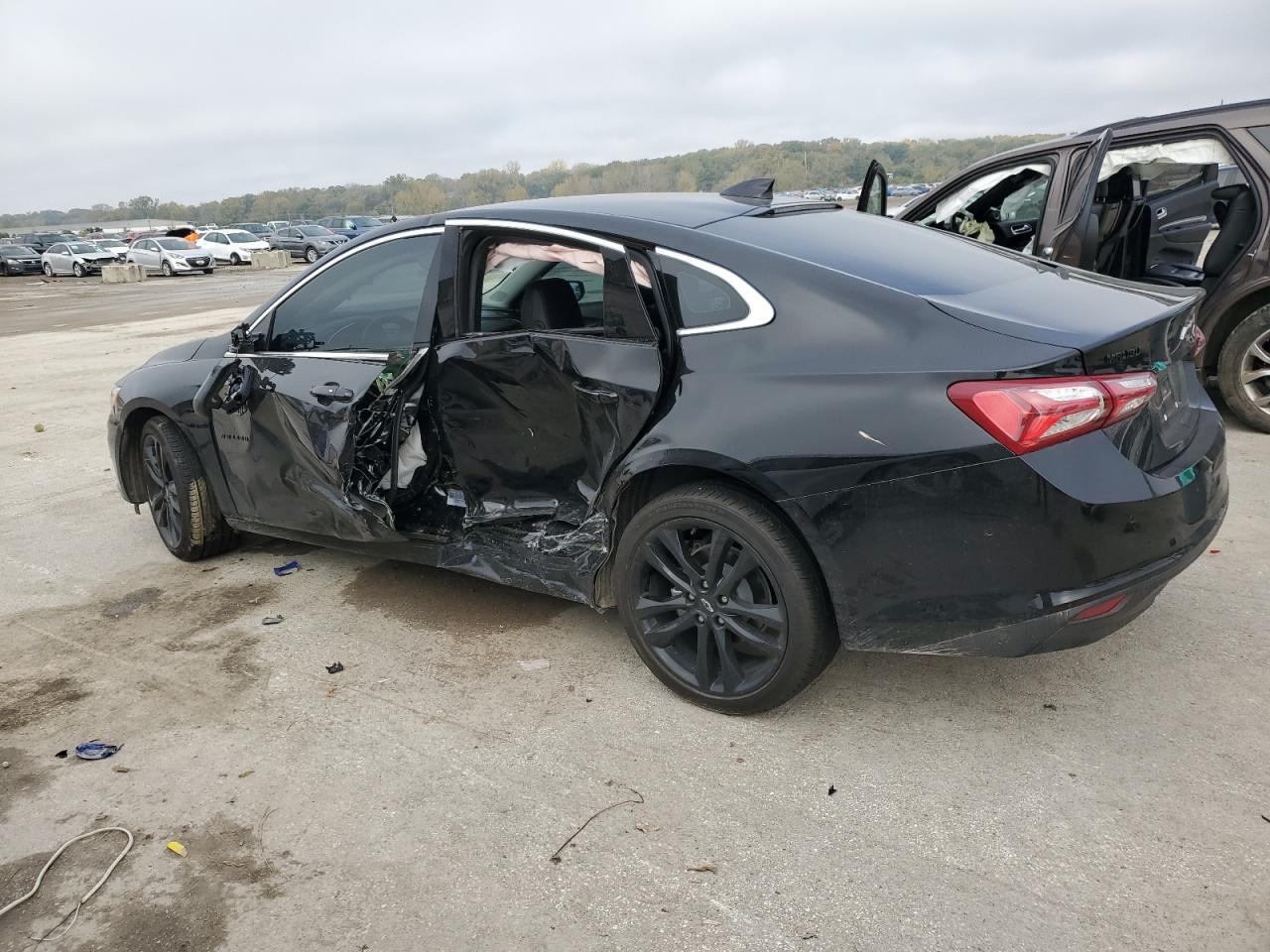 2024 Chevrolet Malibu Premier - Image 2