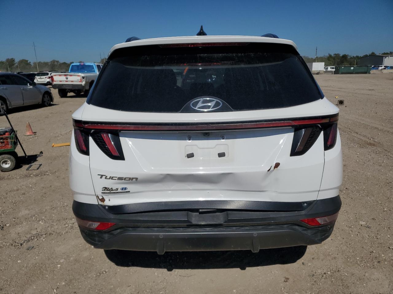 2023 Hyundai Tucson Limited - Image 6