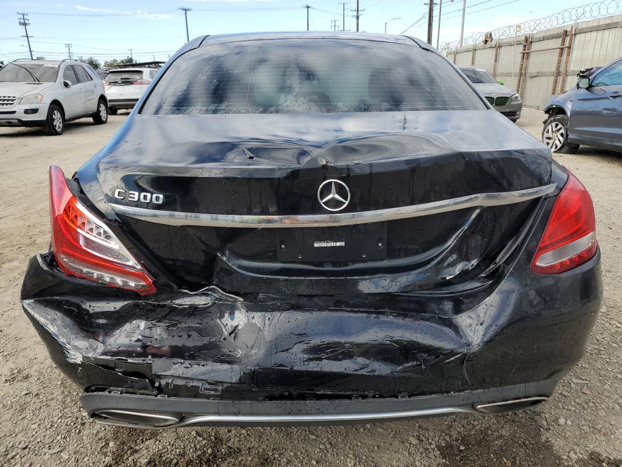 2017 Mercedes-Benz C 300 - Фото 6