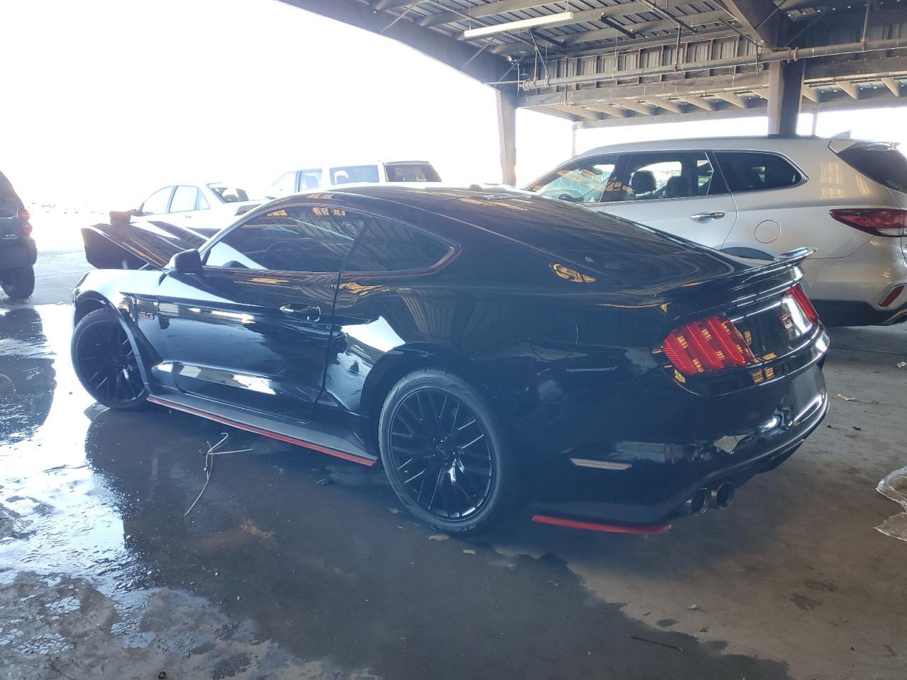 2015 Ford Mustang Gt - Фото 2