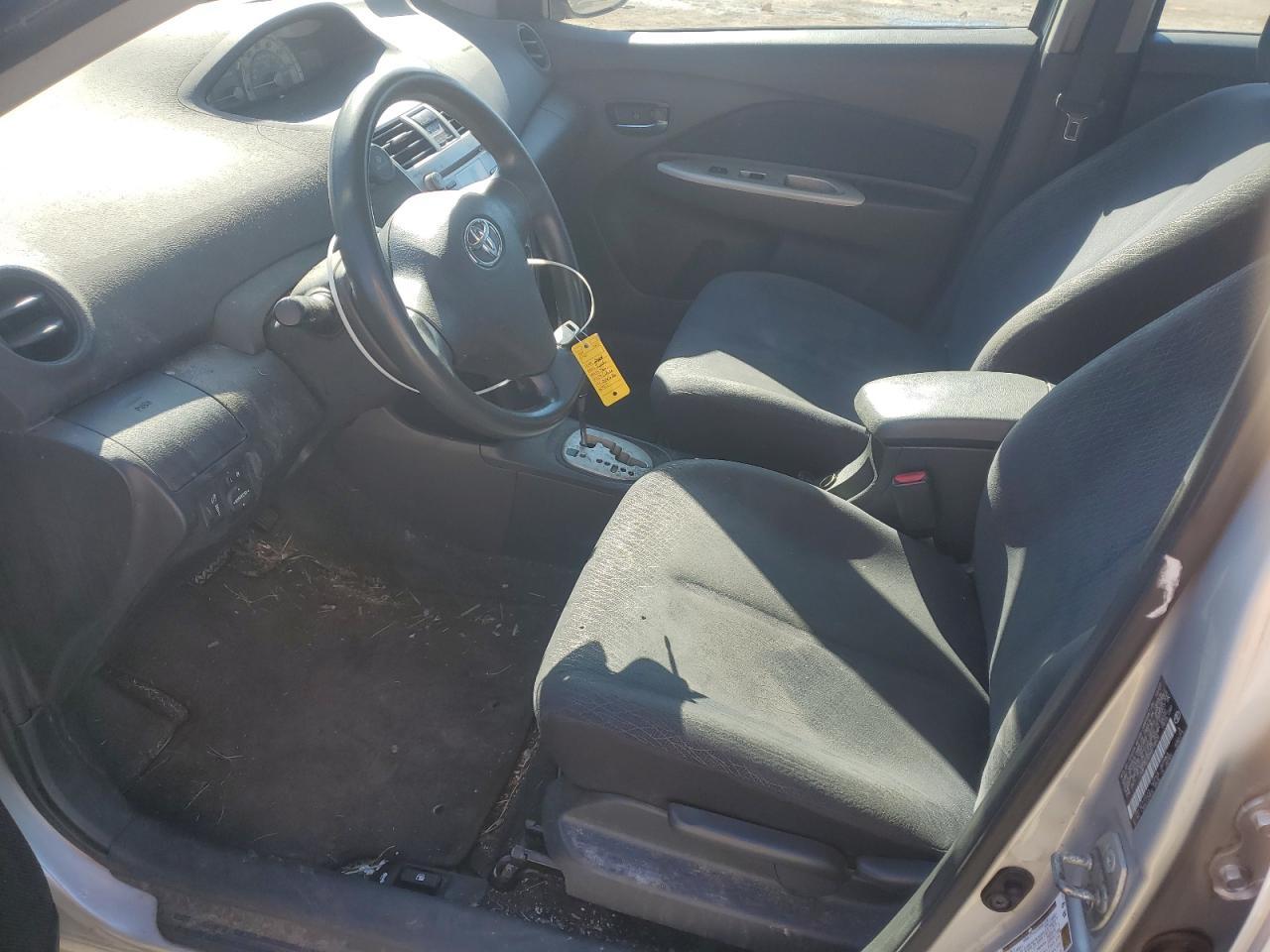 2008 Toyota Yaris - Image 7