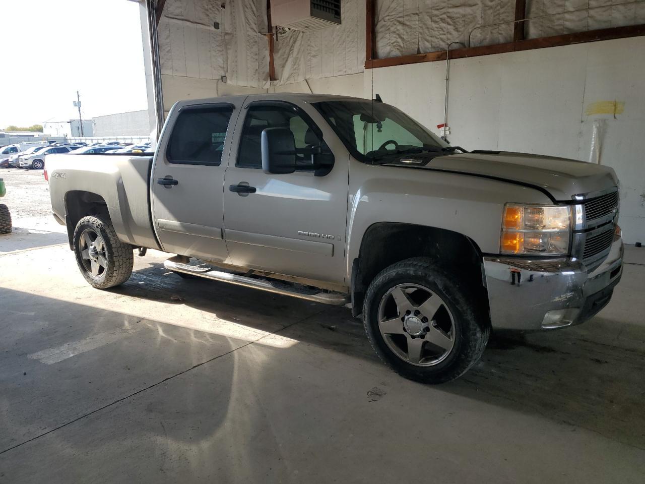2007 Chevrolet Silverado K2500 Heavy Duty - Image 4