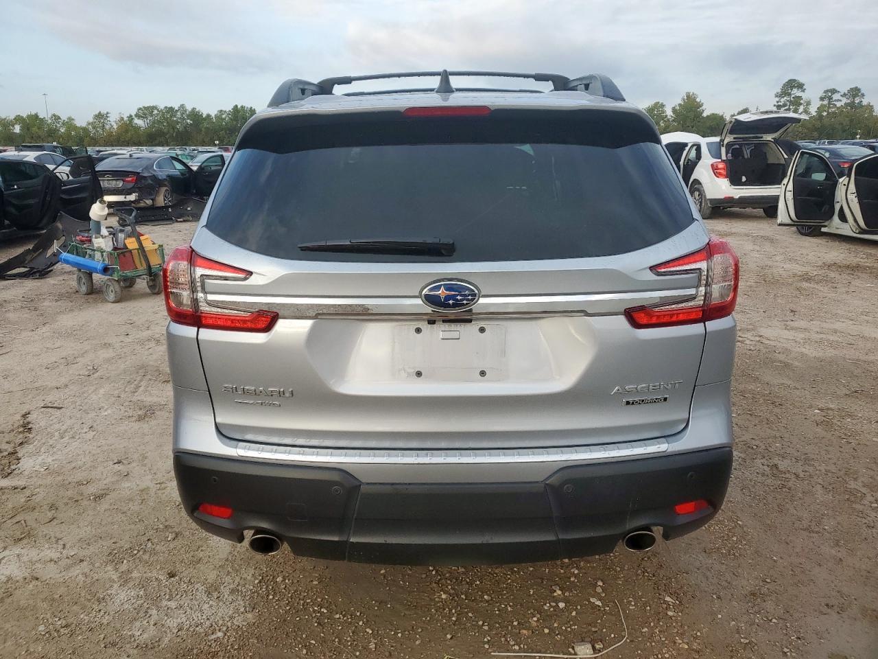 2023 Subaru Ascent Touring - Image 6