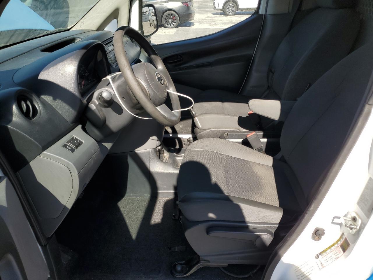 2014 Nissan Nv200 2.5S - Фото 7