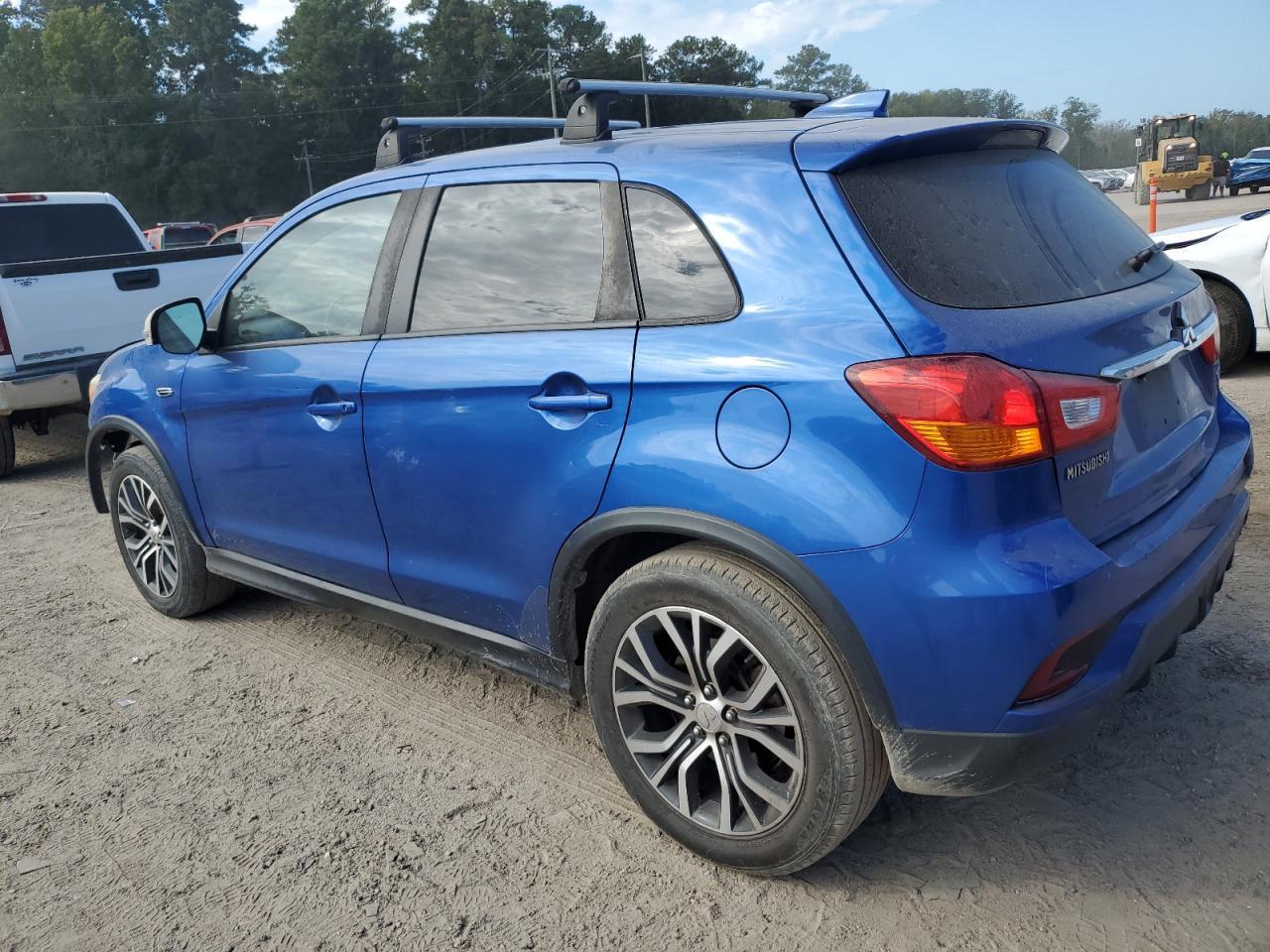 2018 Mitsubishi Outlander Sport Es - Фото 2