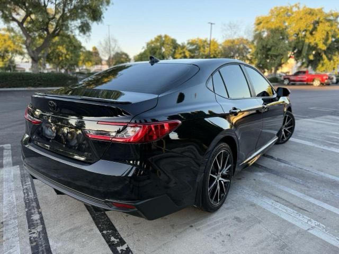 2025 Toyota Camry Xse - Фото 4