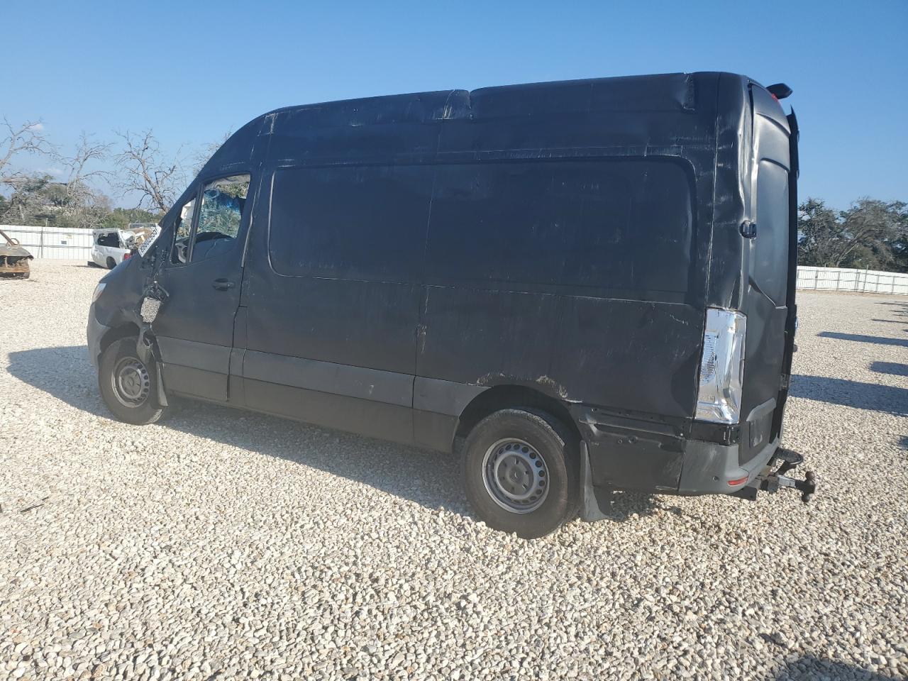 2021 Mercedes Benz Sprinter Delivery Van - Фото 2