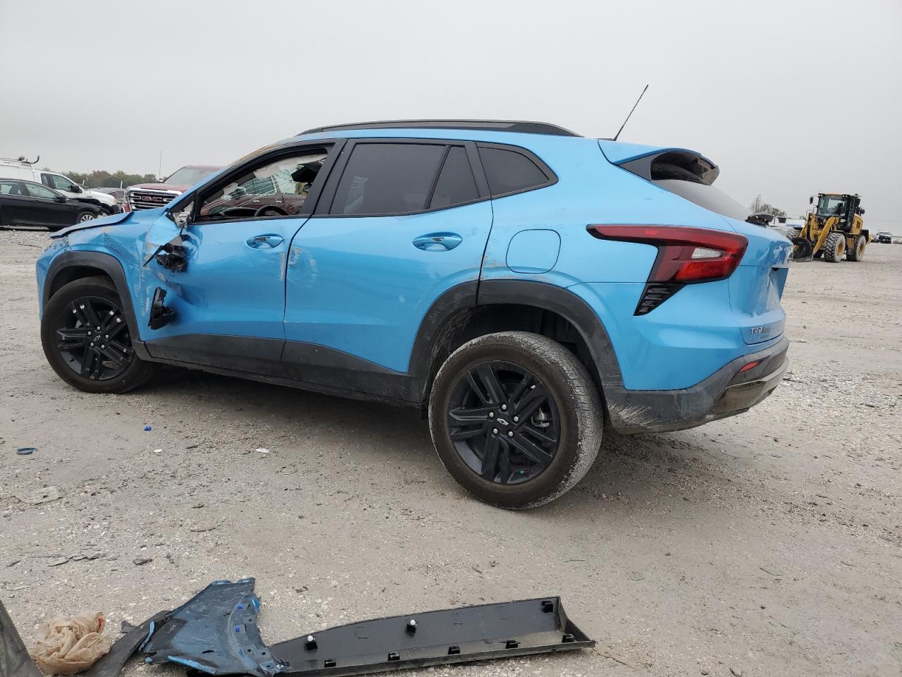 2025 Chevrolet Trax Activ - Image 2