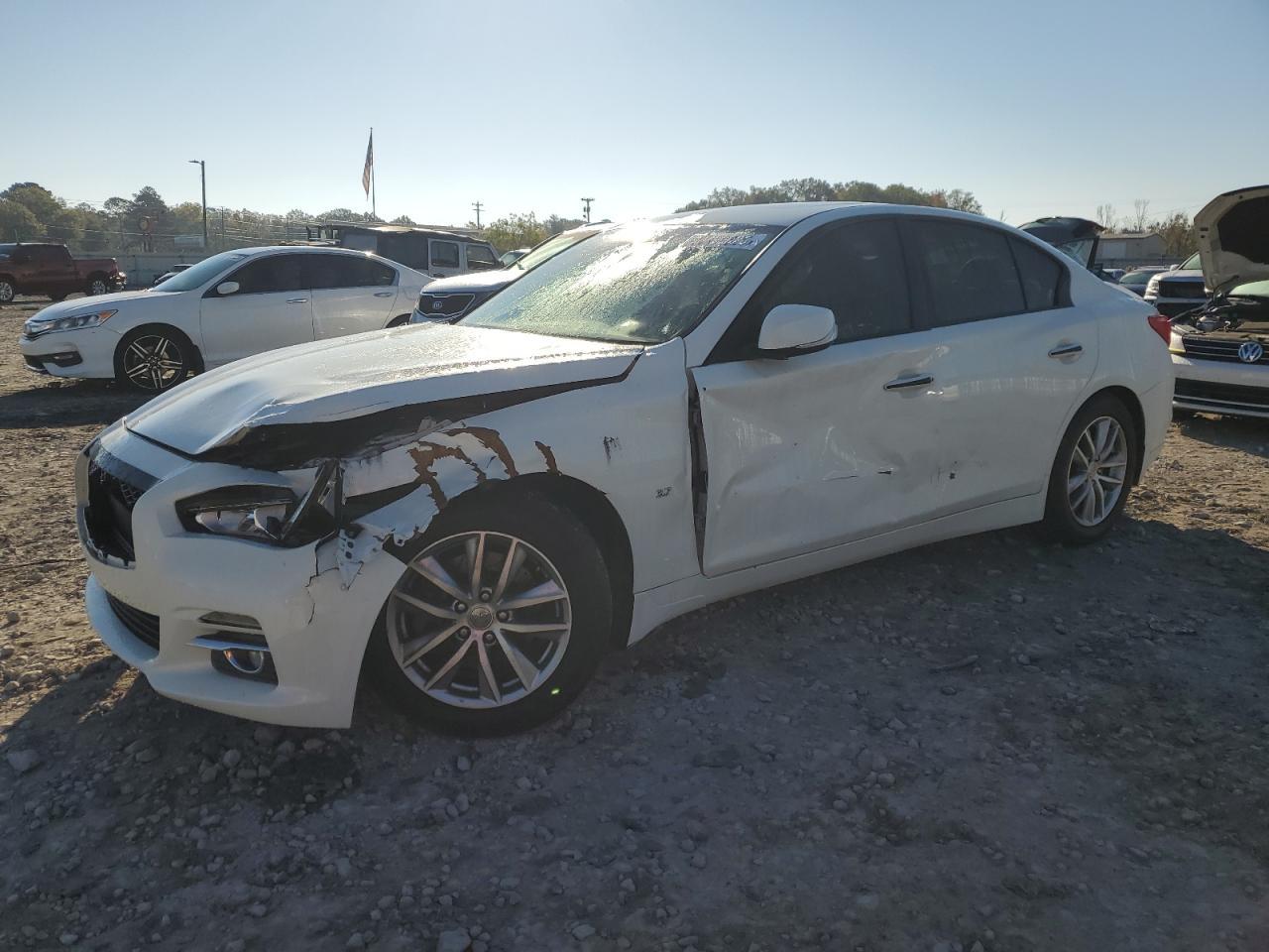 2015 Infiniti Q50 Base