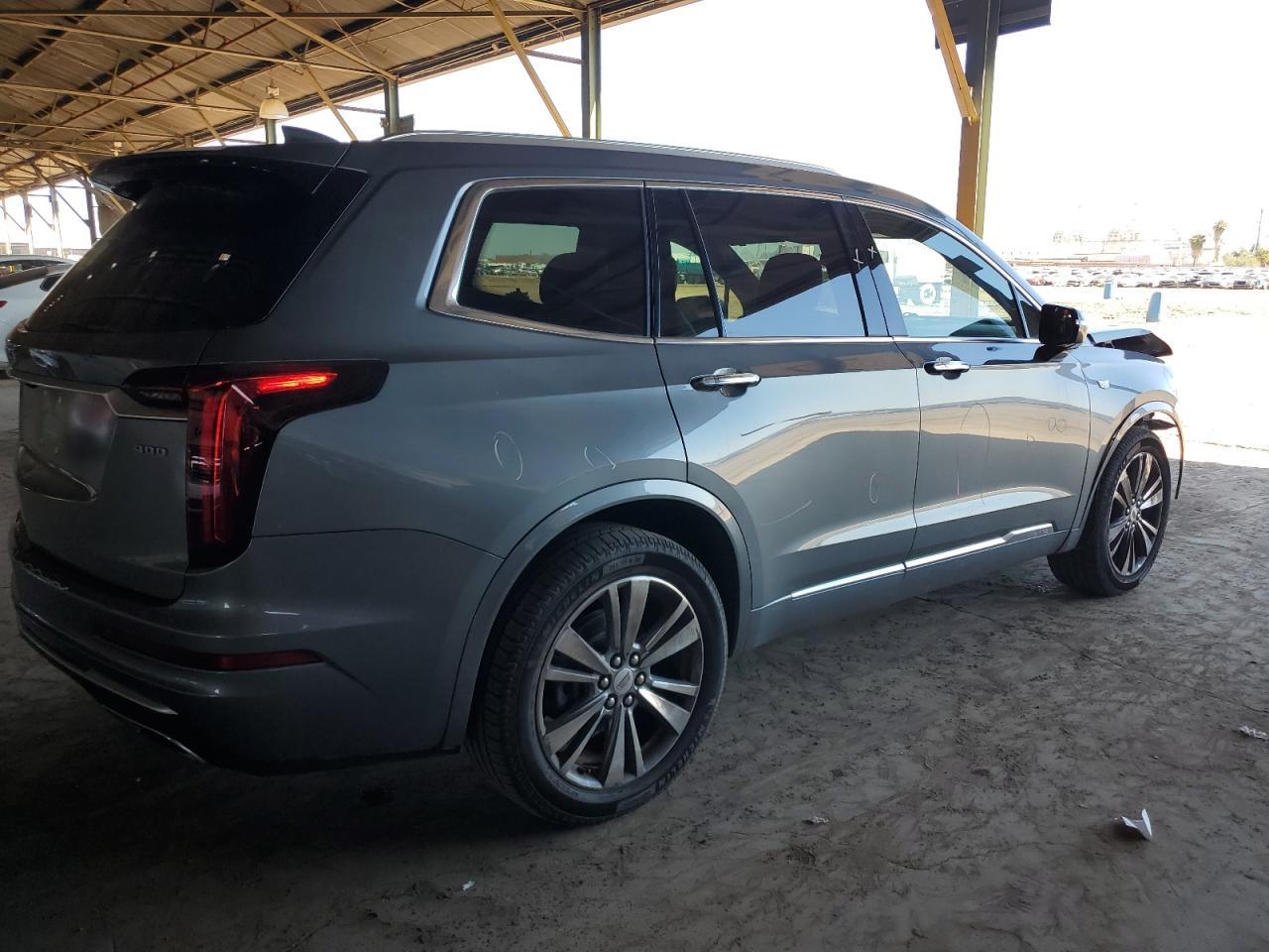 2022 Cadillac Xt6 Premium Luxury - Фото 3