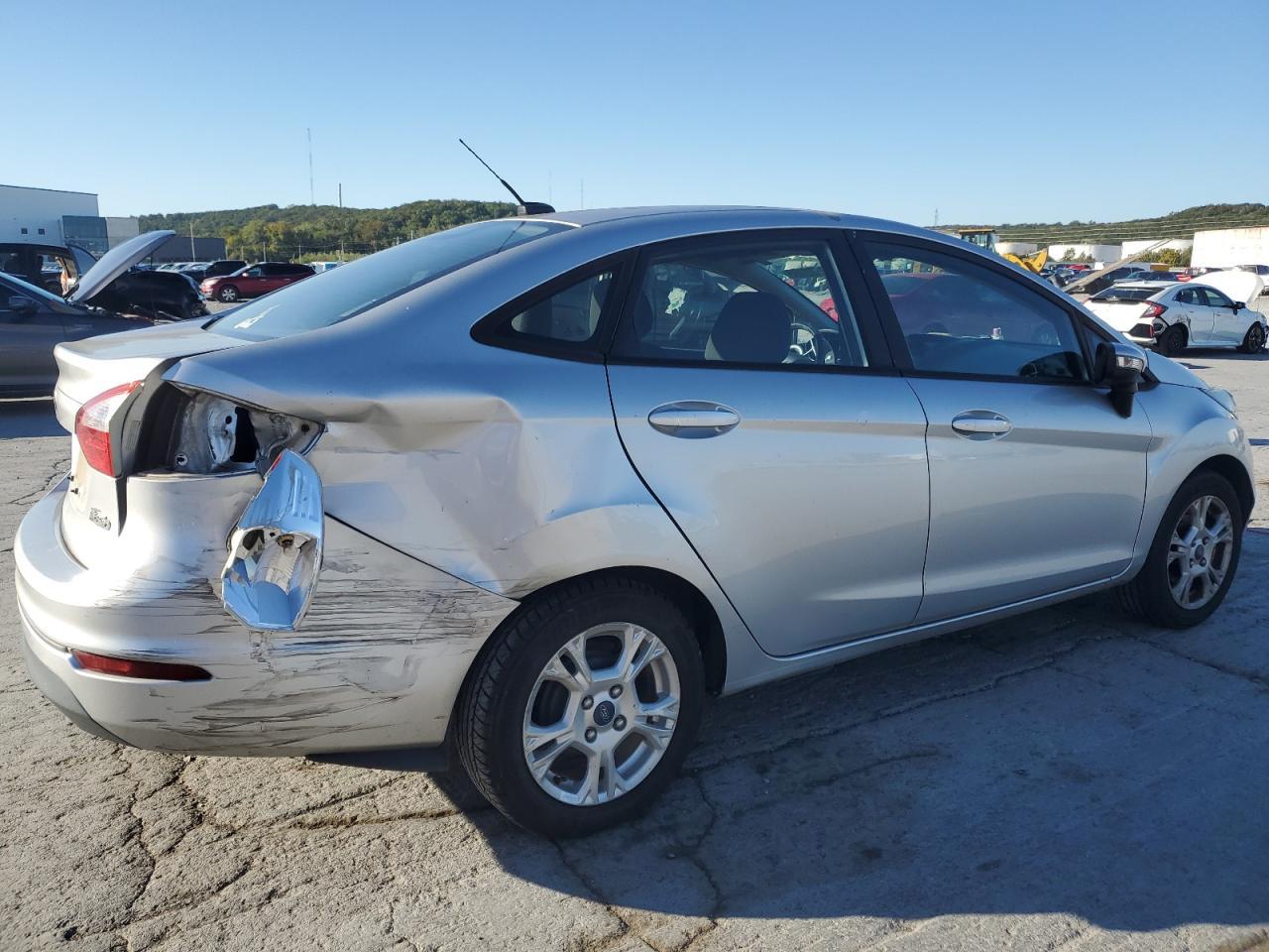 2015 Ford Fiesta - Image 3