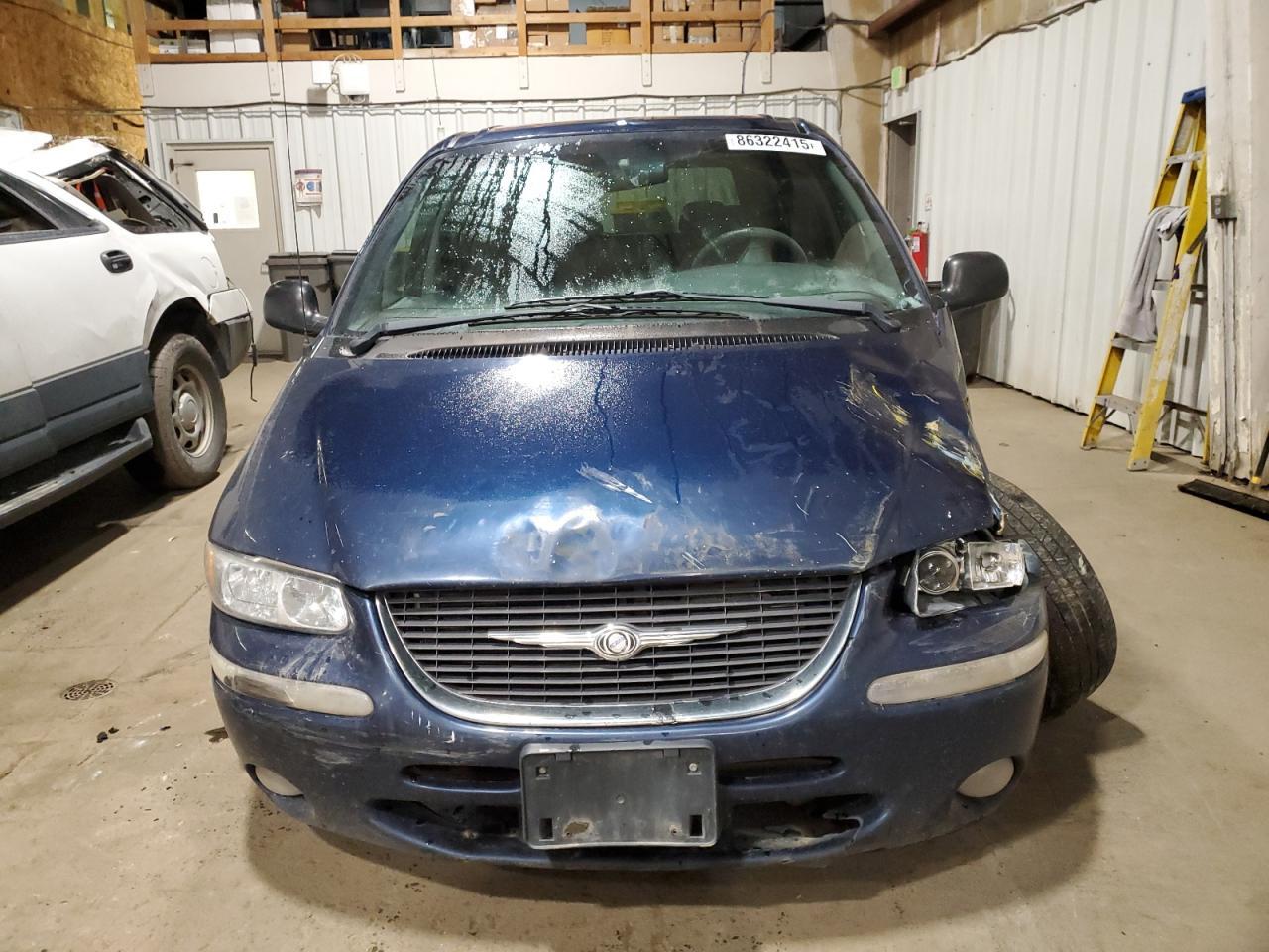 2000 Chrysler Town & Country Lxi - Фото 5