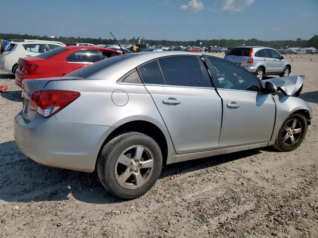 2014 Chevrolet Cruze Lt - Image 3