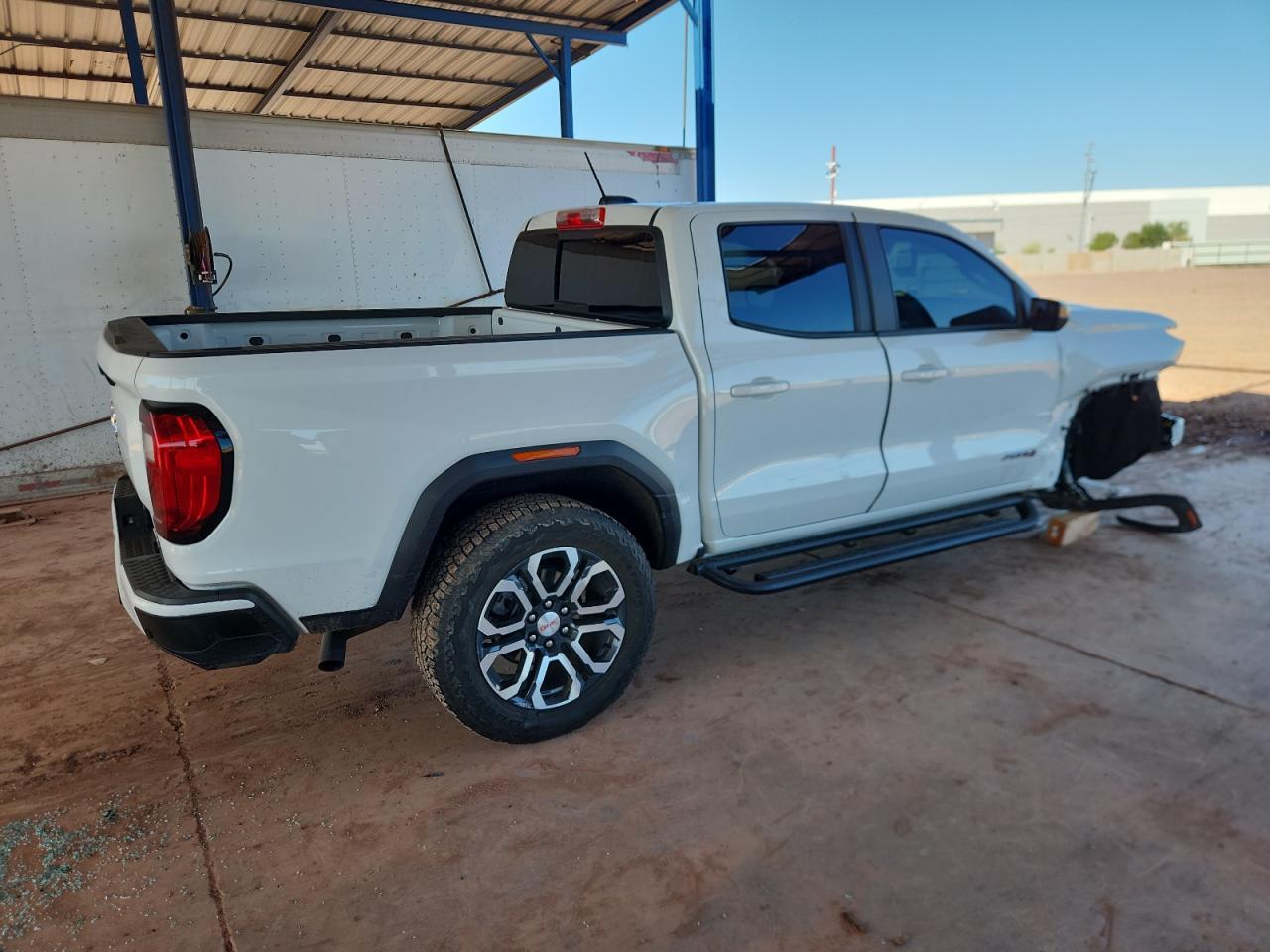 2023 GMC Canyon At4 - Фото 3