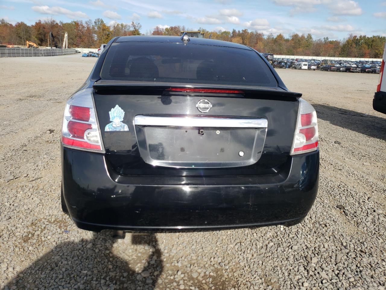 2011 Nissan Sentra 2.0 - Image 6