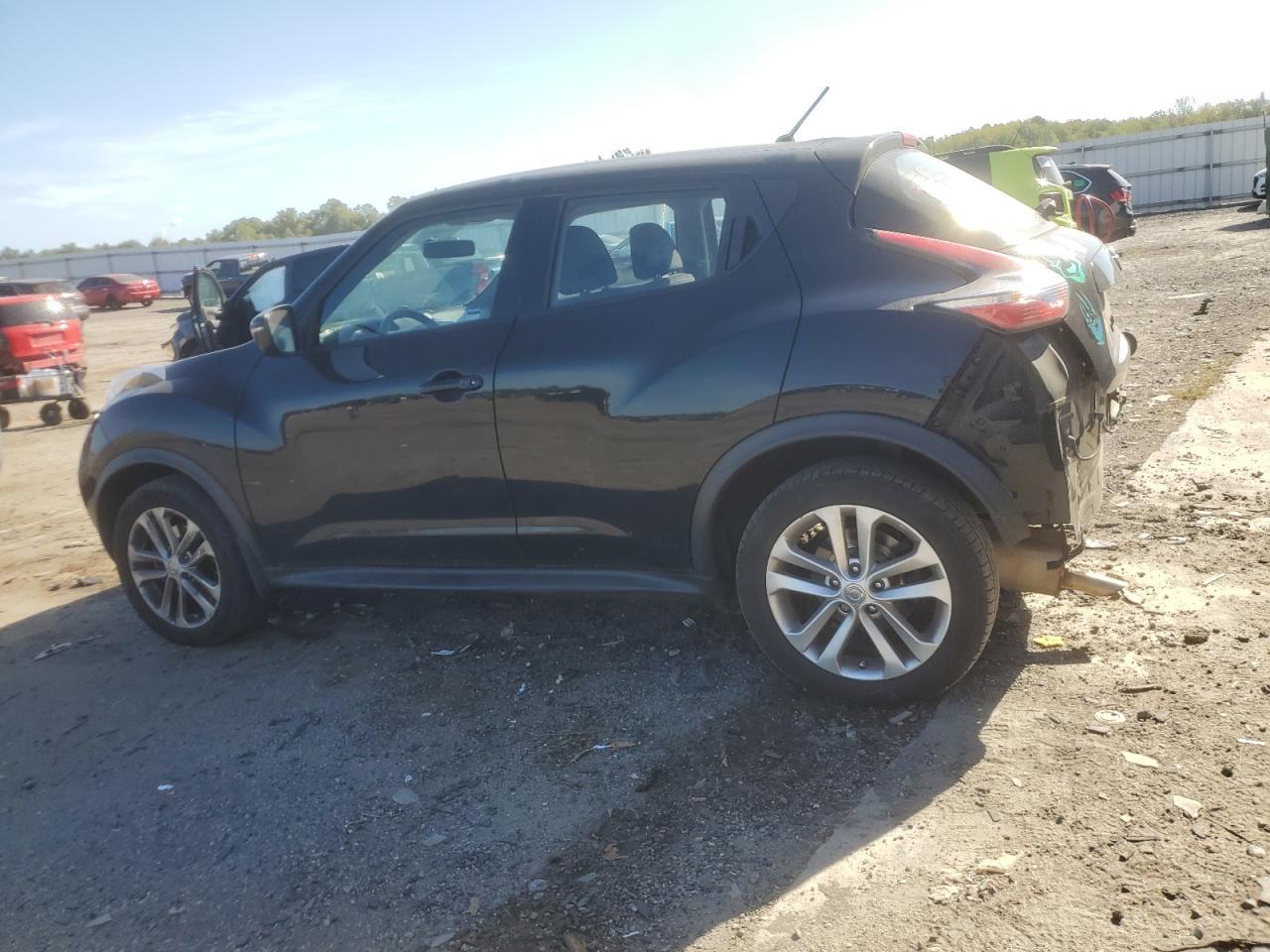 2016 Nissan Juke S - Фото 2