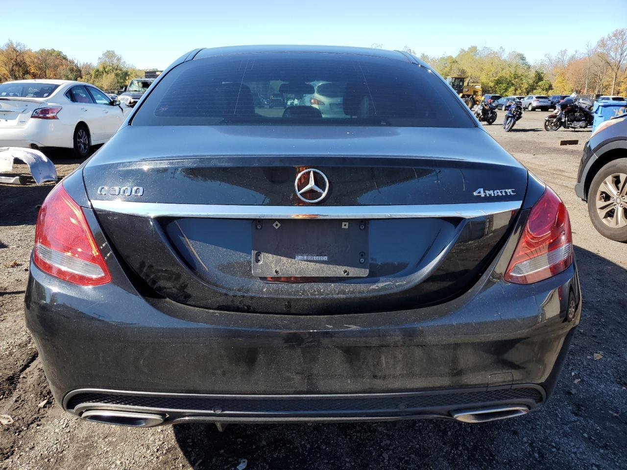 2015 Mercedes-Benz C 300 4Matic - Фото 6