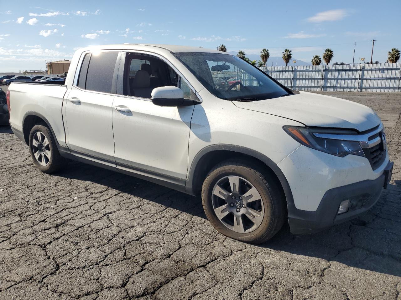 2017 Honda Ridgeline Rtl - Фото 4