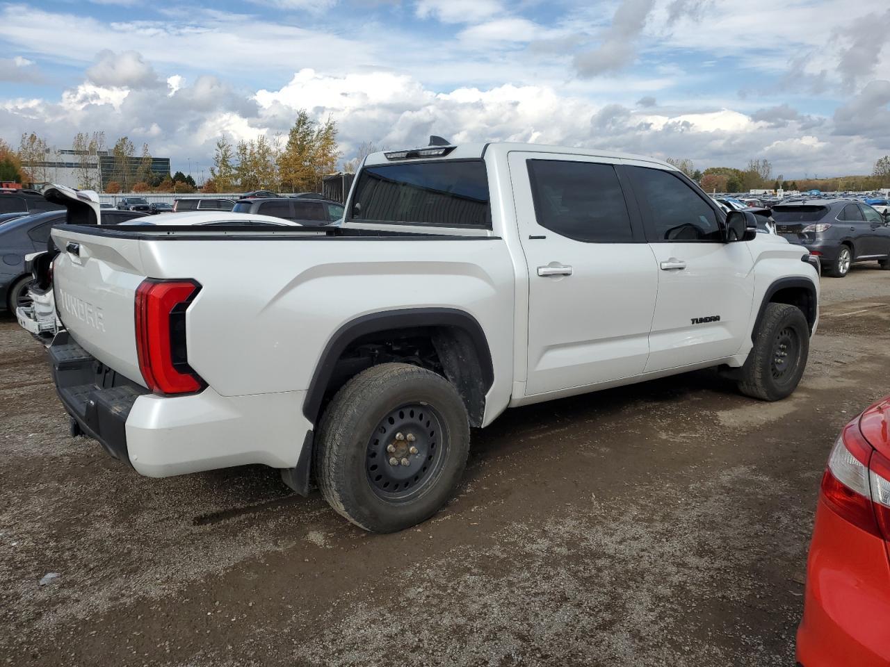 2024 Toyota Tundra Crewmax Limited - Image 3