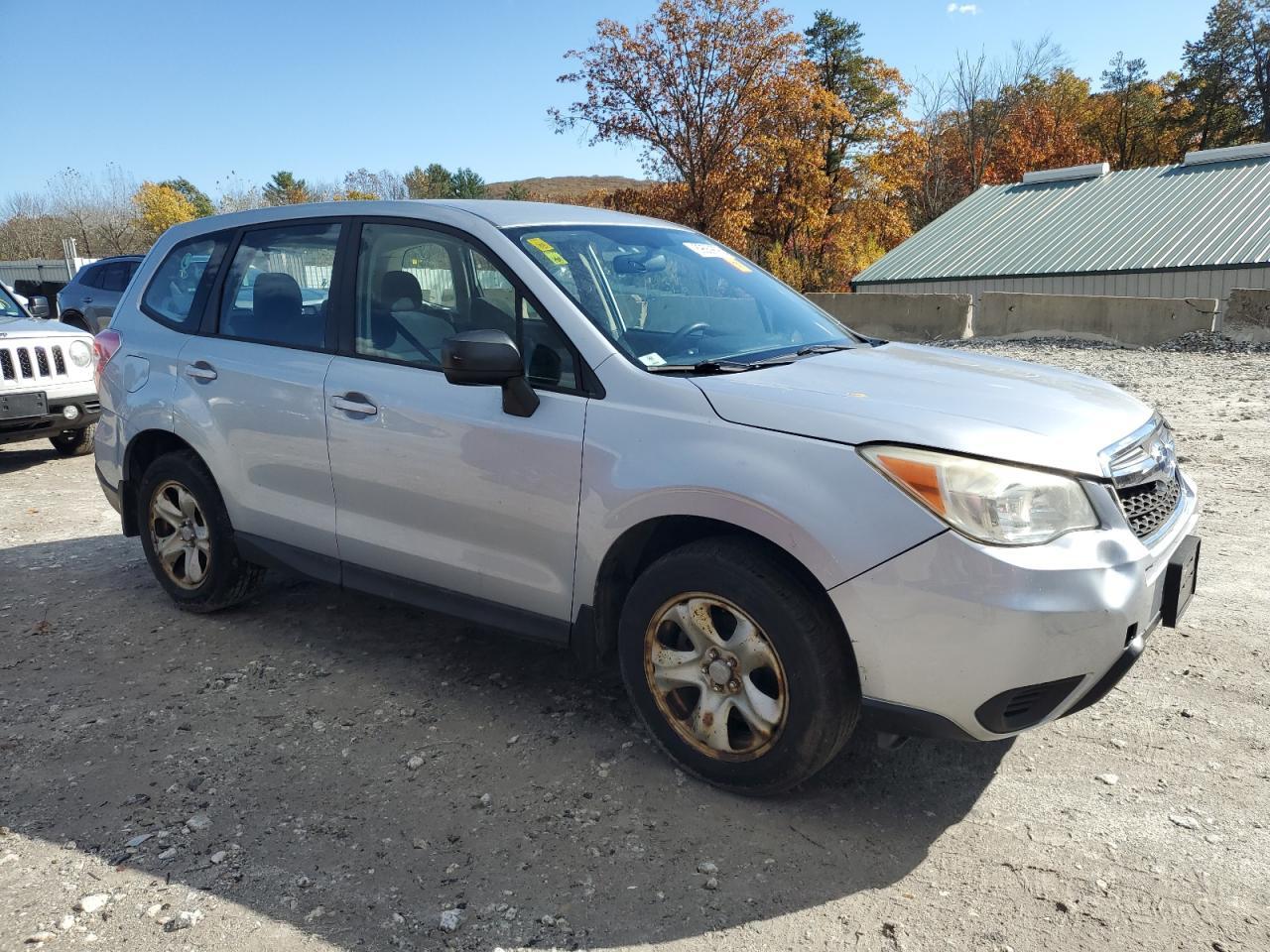 2014 Subaru Forester 2.5I - Image 4