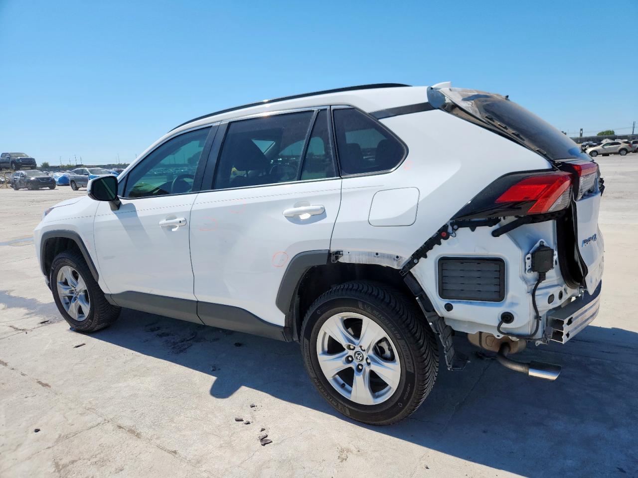 2020 Toyota Rav4 Xle - Фото 2